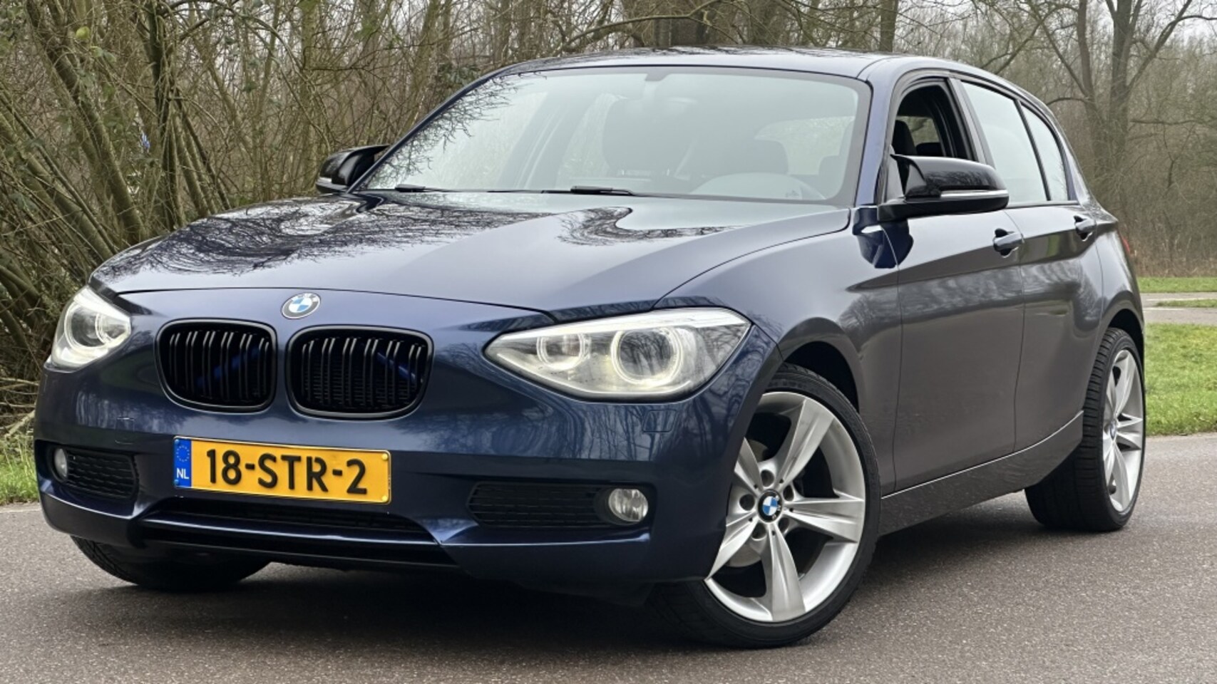 BMW 1-serie - 116i Business - 5drs - Nette staat - AutoWereld.nl