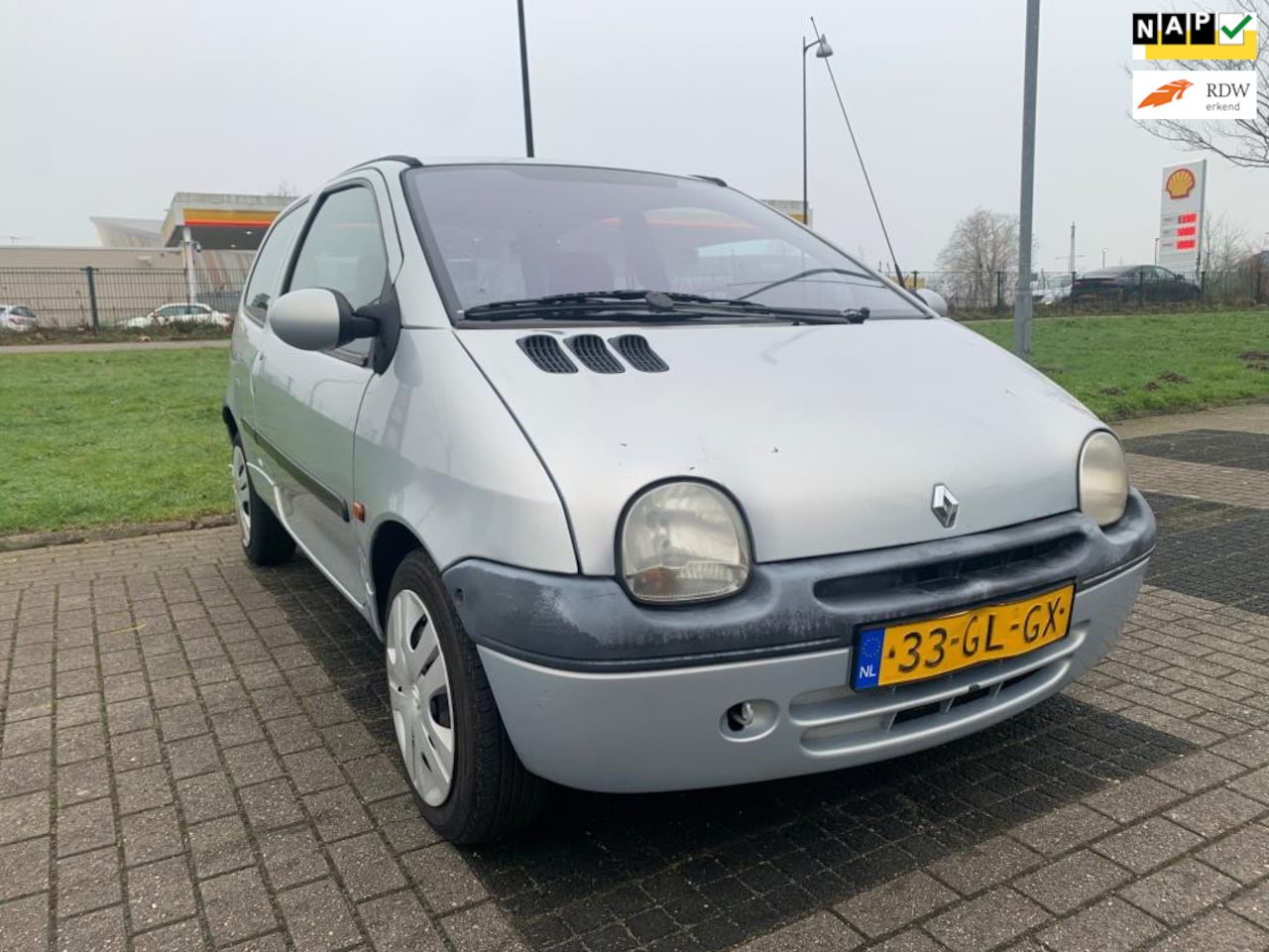 Renault Twingo - 1.2 Privilège VOL AUTOMAAT APK 2026 Elektr Ramen Rijdt perfect zuinig in verbruik en belas - AutoWereld.nl