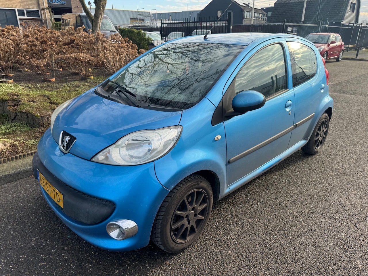 Peugeot 107 - 1.0-12V XS [bj 2006] 5 DRS|Airco|Toerenteller| - AutoWereld.nl