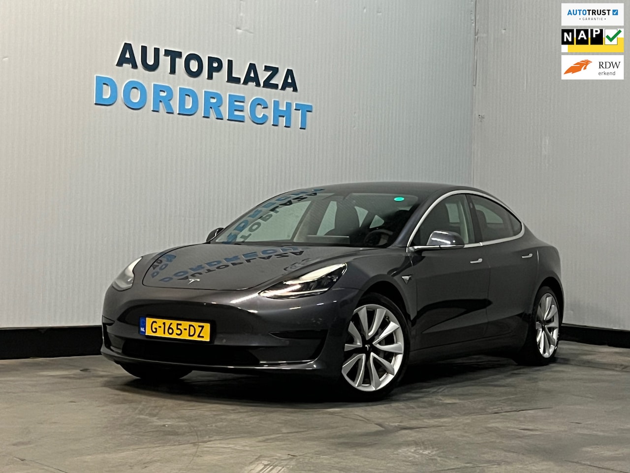 Tesla Model 3 - Standard RWD Plus 60 kWh AUTOPILOT - AutoWereld.nl