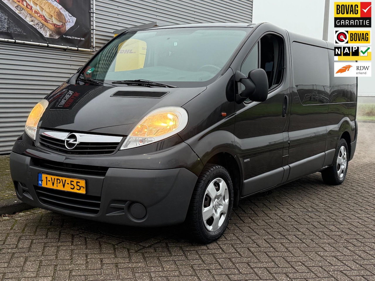 Opel Vivaro - 2.0 CDTi L2H1 Bj 2011 Dubbel Cabine Airco Lang - AutoWereld.nl