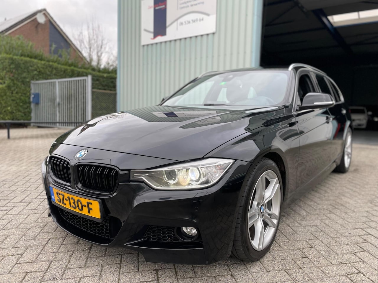 BMW 3-serie Touring - 330d BJ 2013 M-PAKKET|ALCANTARA|H&K|XENON - AutoWereld.nl