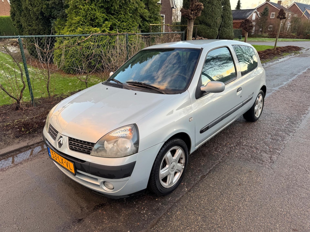 Renault Clio - 1.2-16V Billabong Quickshift 5 AUTOMAAT NAP - AutoWereld.nl