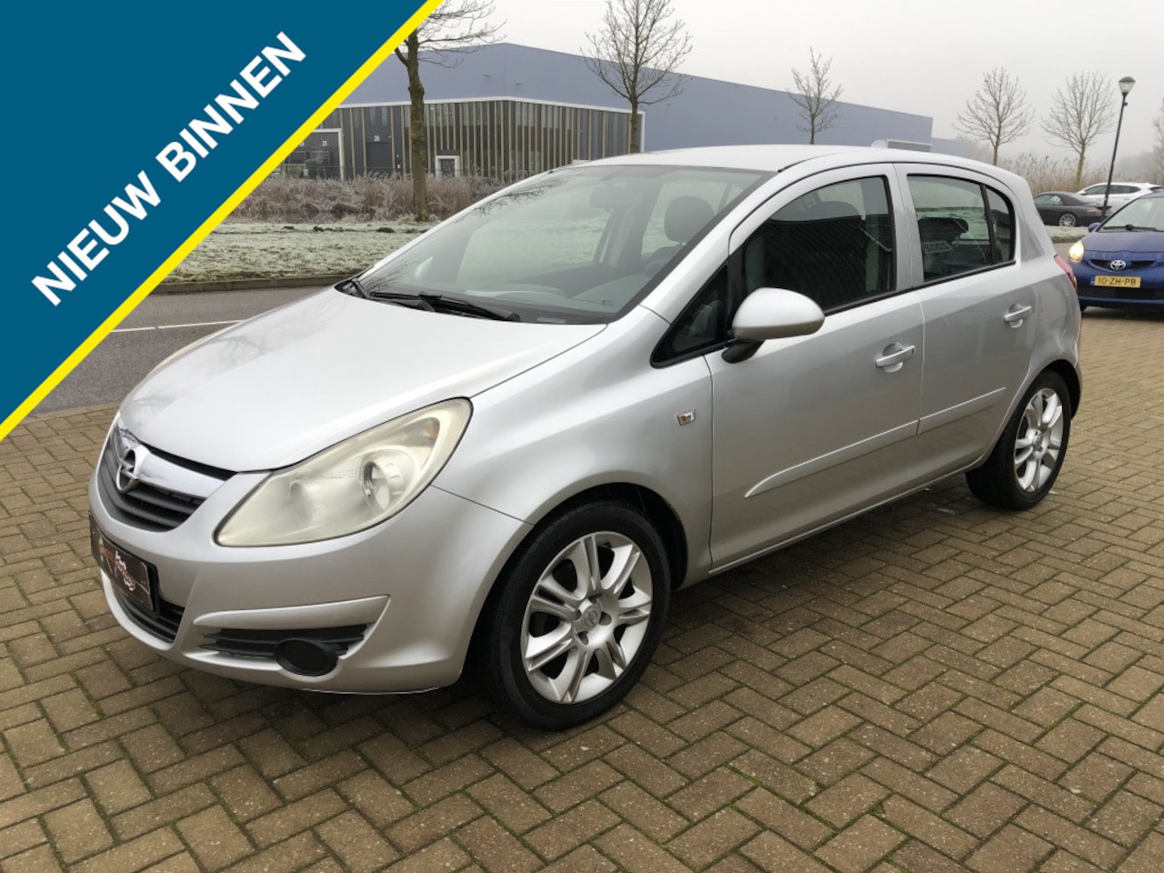 Opel Corsa - 1.2-16V Cosmo 1.2-16V Cosmo - AutoWereld.nl