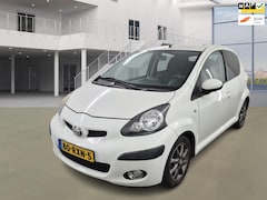 Toyota Aygo - 1.0-12V Dynamic Navigator, airco , 2eigenaar, km nap, aluminium velgen