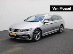 Volkswagen Passat Variant - 1.5 TSI R-Line Business +