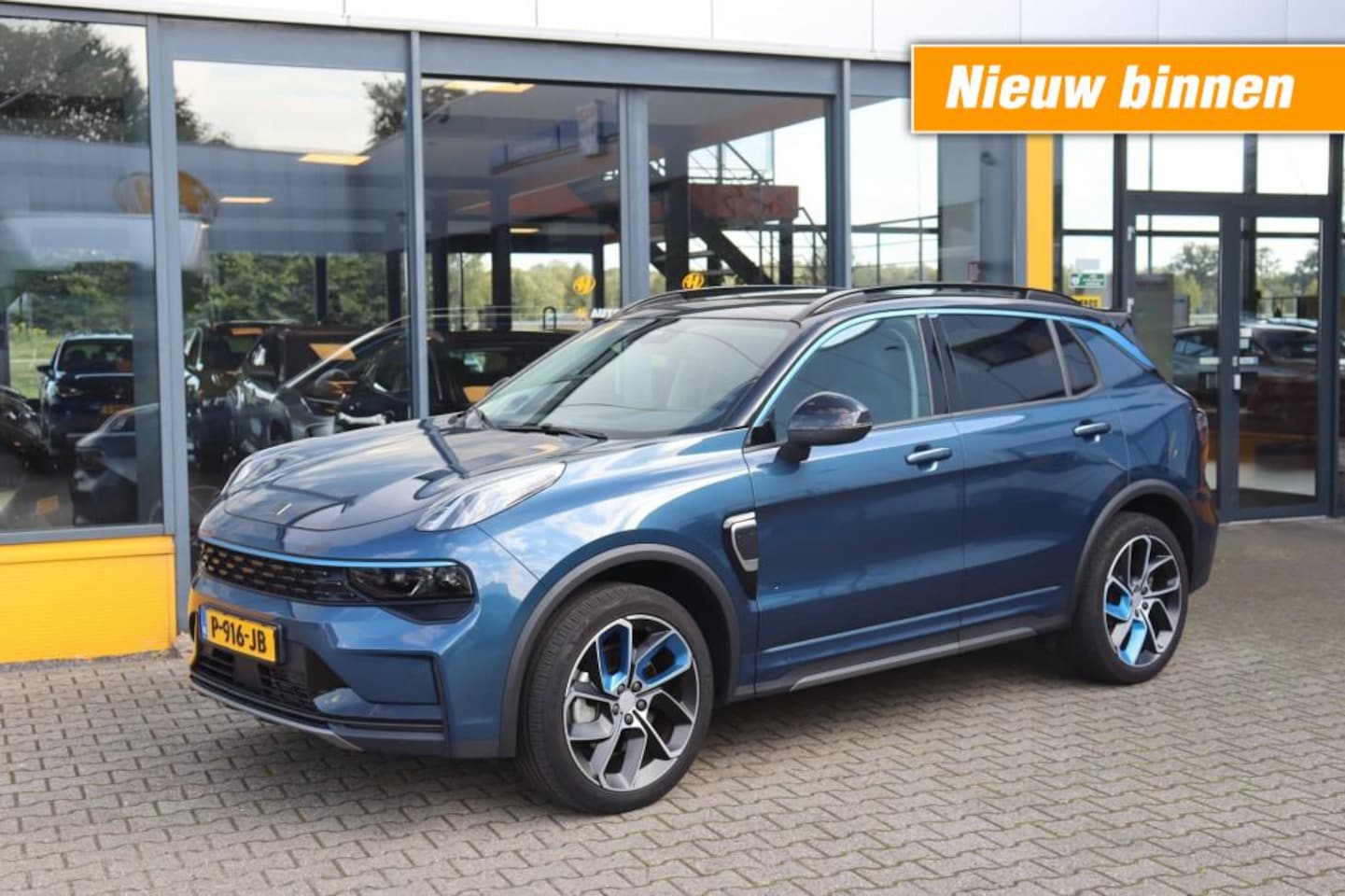 Lynk & Co 01 - 1.5 PHEV Hybrid 261 pk - camera - schuif/kanteldak - AutoWereld.nl