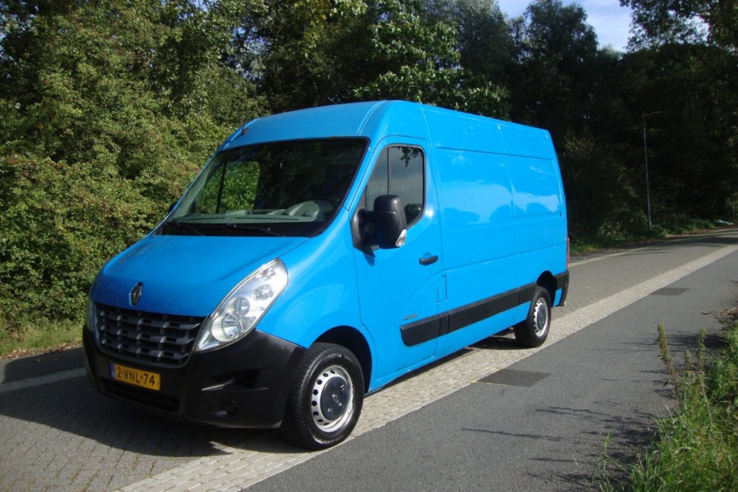 Renault Master - MASTER T35 2.3DCI  L2H3 - AutoWereld.nl