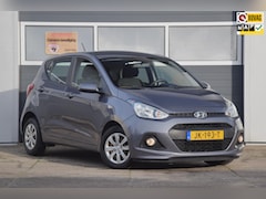 Hyundai i10 - 1.0i i-Motion Comfort 2e eigenaar NL auto / NAP /