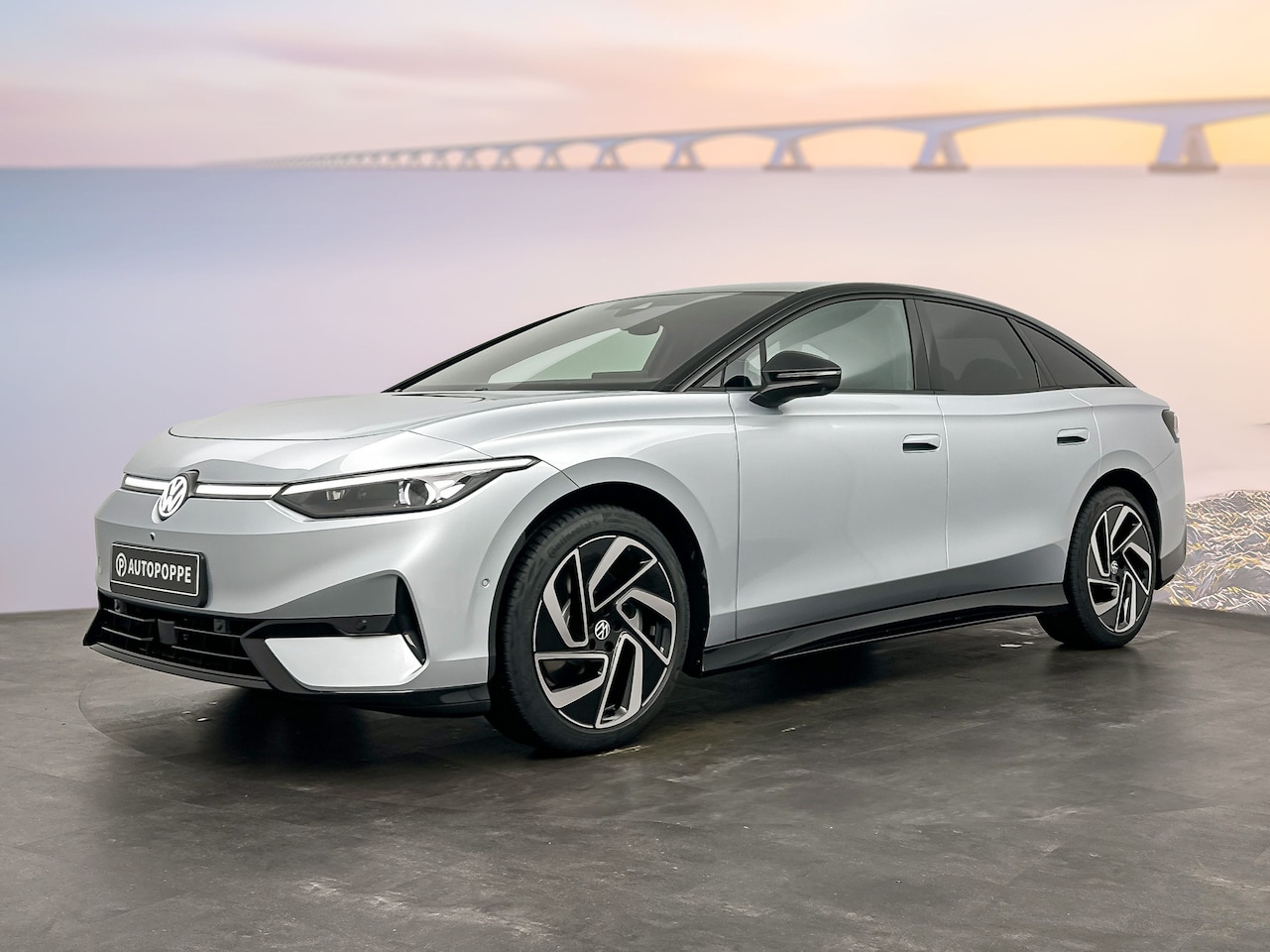 Volkswagen ID.7 - 77 kWh Elektromotor 286 1AT Pro Business | 'App-Connect' draadloze smartphone integratie | - AutoWereld.nl