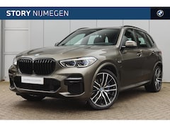 BMW X5 - xDrive45e High Executive M Sport Automaat / Panoramadak / Trekhaak / Laserlight / Parking