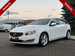 Volvo V60 - 2.4 D6 AWD Plug-In Hybrid Summum, Trekh, Nette auto