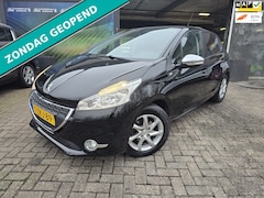 Peugeot 208 - 1.2 VTi Style | 2E EIGENAAR | 12MND GARANITE| NAVI | LMV | CRUISE |