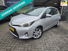 Toyota Yaris - 1.5 Full Hybrid Dynamic | 2E EIGENAAR | 12MND GARANTIE | NW APK | PANO DAK | CAMERA |