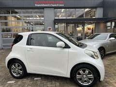 Toyota iQ - 1.0 12v Dynamic A/T + 12 MND BOVAG