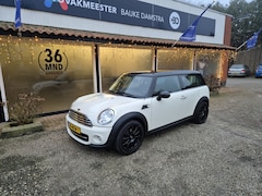 MINI Clubman - 1.6 Cooper Chili |Airco|Cruise|Xenon|Panoramadak|Navi|Stoelverwarming|