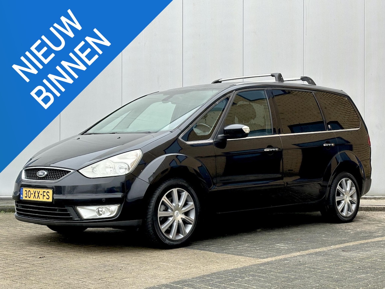 Ford Galaxy - 2.0-16V Ghia l 7 Persoons l PDC l Clima l Cruise - AutoWereld.nl