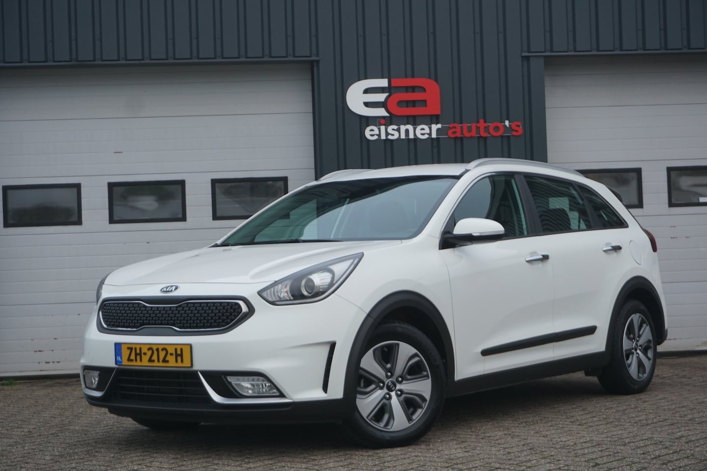 Kia Niro - 1.6 GDi Hybrid ExecutiveLine | CAMERA | NAVI | ECC | - AutoWereld.nl