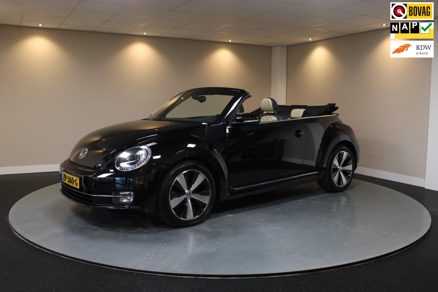 Volkswagen Beetle Cabriolet - 1.4 TSI *DSG Automaat|Nappa Leer! - AutoWereld.nl