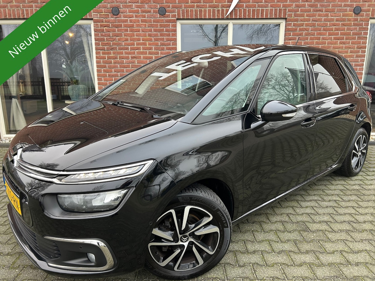 Citroën C4 SpaceTourer - 1.2 PureTech Business Automaat / TREKHAAK / CAMERA / CARPLAY / ANDROID / CRUISE / NAVI - AutoWereld.nl