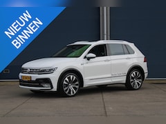 Volkswagen Tiguan - 2.0 TDI 4Motion Highline R-LINE / PANO / VIRTUAL COCKPIT / LEER / TREKHAAK / 20''