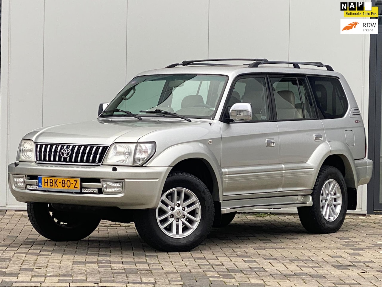 Toyota Land Cruiser - TOYOTA LAND CRUISER 3.4 AUTOMAAT 8 PERSOONS 50 ANNIVERSARY - AutoWereld.nl