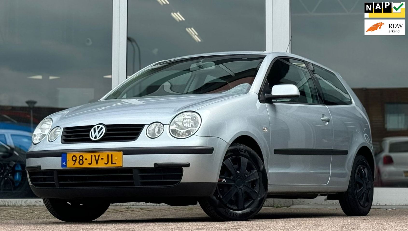 Volkswagen Polo - 1.4i-16V Comfortline Airco Nieuwe APK Mooi! - AutoWereld.nl