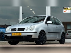 Volkswagen Polo - 1.4i-16V Comfortline Airco Nieuwe APK Mooi