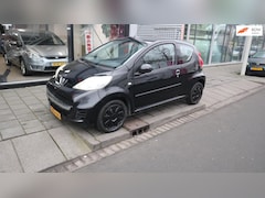 Peugeot 107 - 1.0-12V XR AIRCO