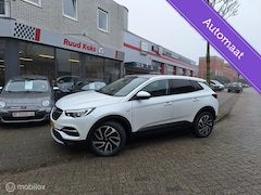 Opel Grandland X - 1.2 TURBO INNOVATION / 1e Eigenaar / Panoramadak /