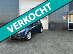 Opel Corsa - 1.4-16V Cosmo / Nap / Vol automaat