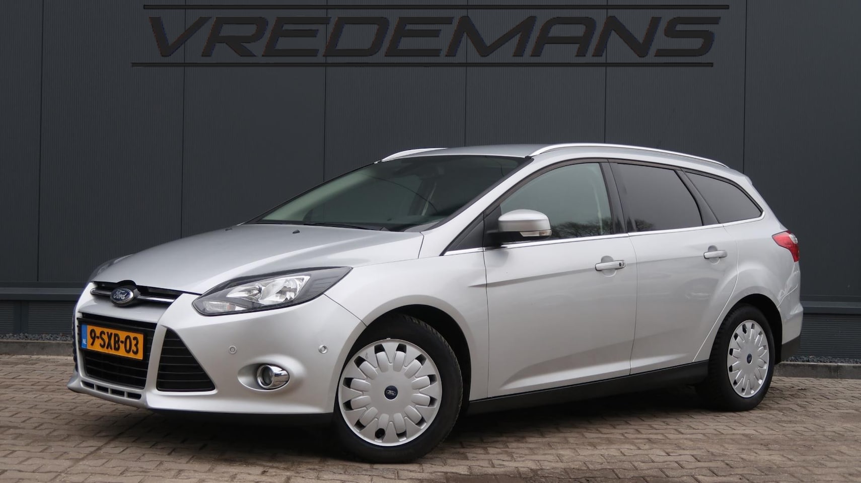 Ford Focus Wagon - 1.6 TDCI ECOnetic Lease Titanium 1.6 TDCI ECOnetic Lease Titanium - AutoWereld.nl