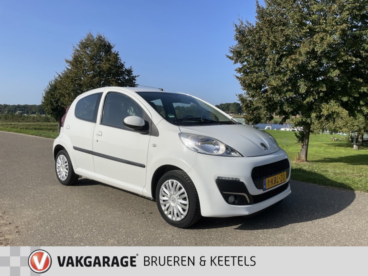 Peugeot 107 - 1.0 Active - Automaat - AutoWereld.nl