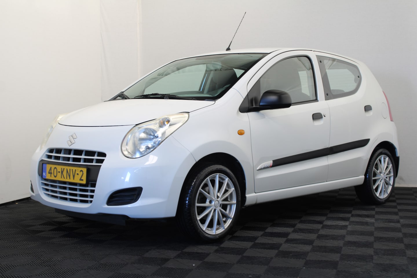 Suzuki Alto - 1.0 Comfort 1.0 Comfort - AutoWereld.nl