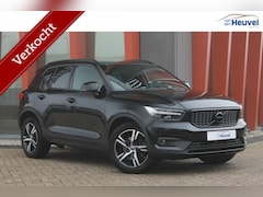 Volvo XC40 - B4 R-Design | Pilot Assist | Stoelverwarming | Parkeercamera | Glossy Black