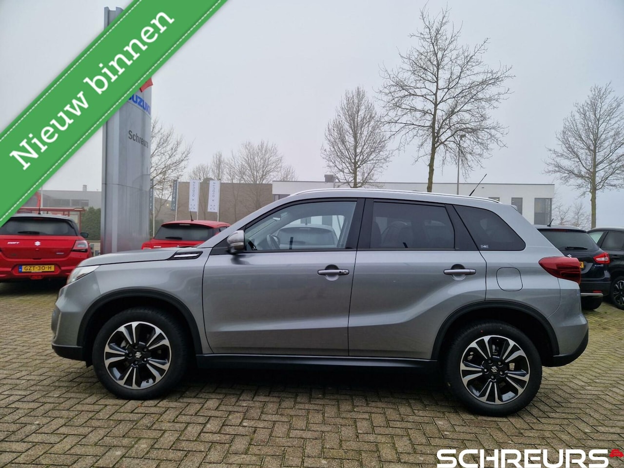 Suzuki Vitara - 1.4 Boosterjet Style Smart Hybrid|500 kg trekgewicht|Rijklaar prijs| - AutoWereld.nl