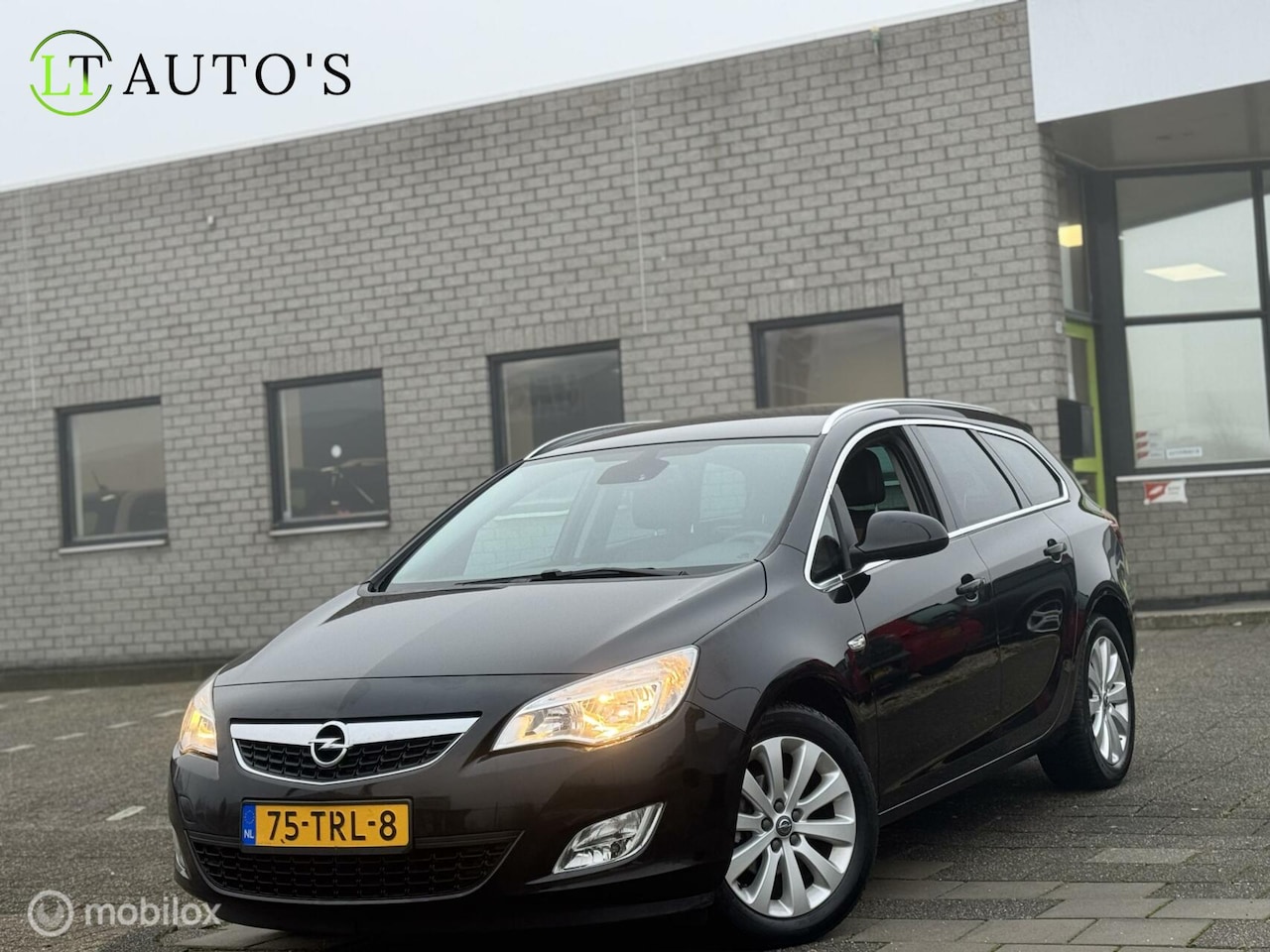 Opel Astra Sports Tourer - 1.4 Turbo Cosmo|Leer Navi Clima NAP - AutoWereld.nl