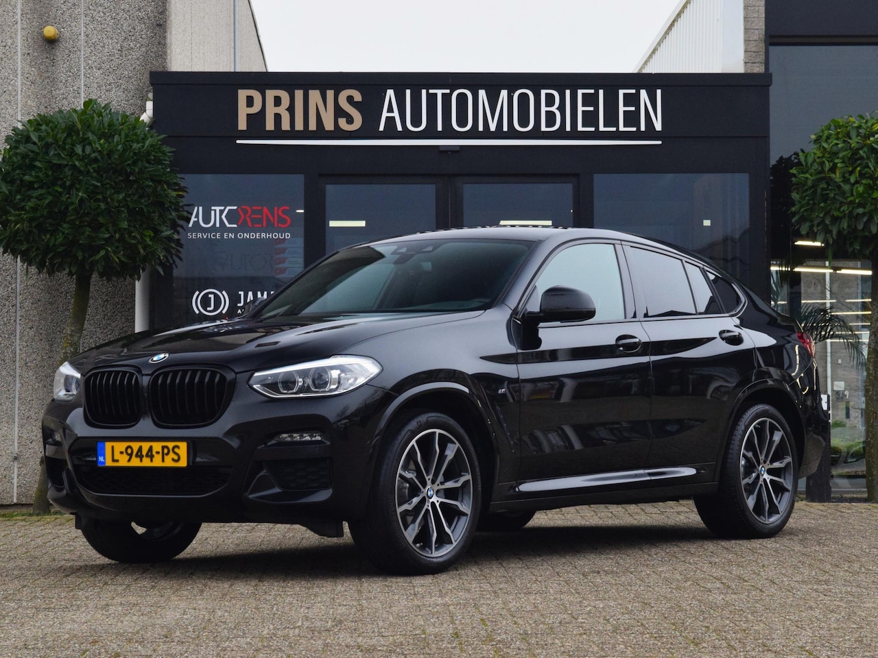 BMW X4 - xDrive20i M-Sport LED|Sfeer|Trekhaak|Carplay - AutoWereld.nl