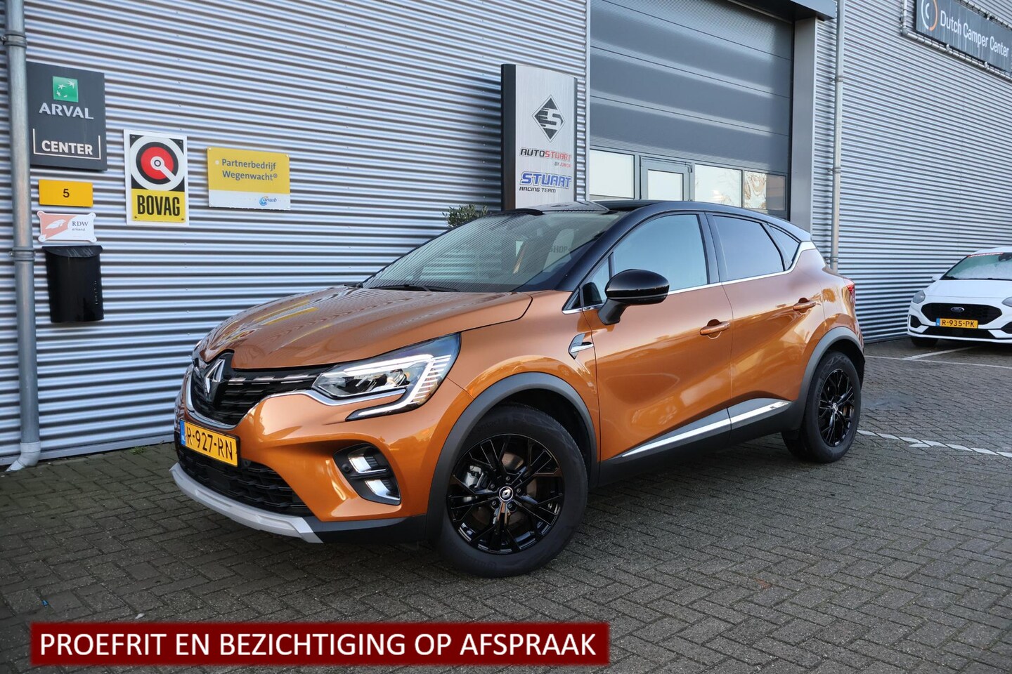 Renault Captur - 1.6 E-Tech Hybrid 145 Intens Automaat|Camera|Pdc|1e-Eigenaar|Navi|NL-Auto| - AutoWereld.nl