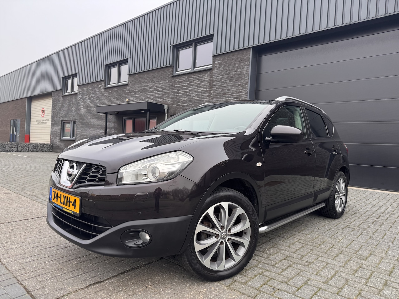 Nissan Qashqai - 2.0 Tekna 4WD | 12MND GARANTIE | 141PK | BOSE | NAVI | LEER | - AutoWereld.nl