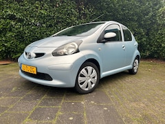 Toyota Aygo - 1.0-12V +