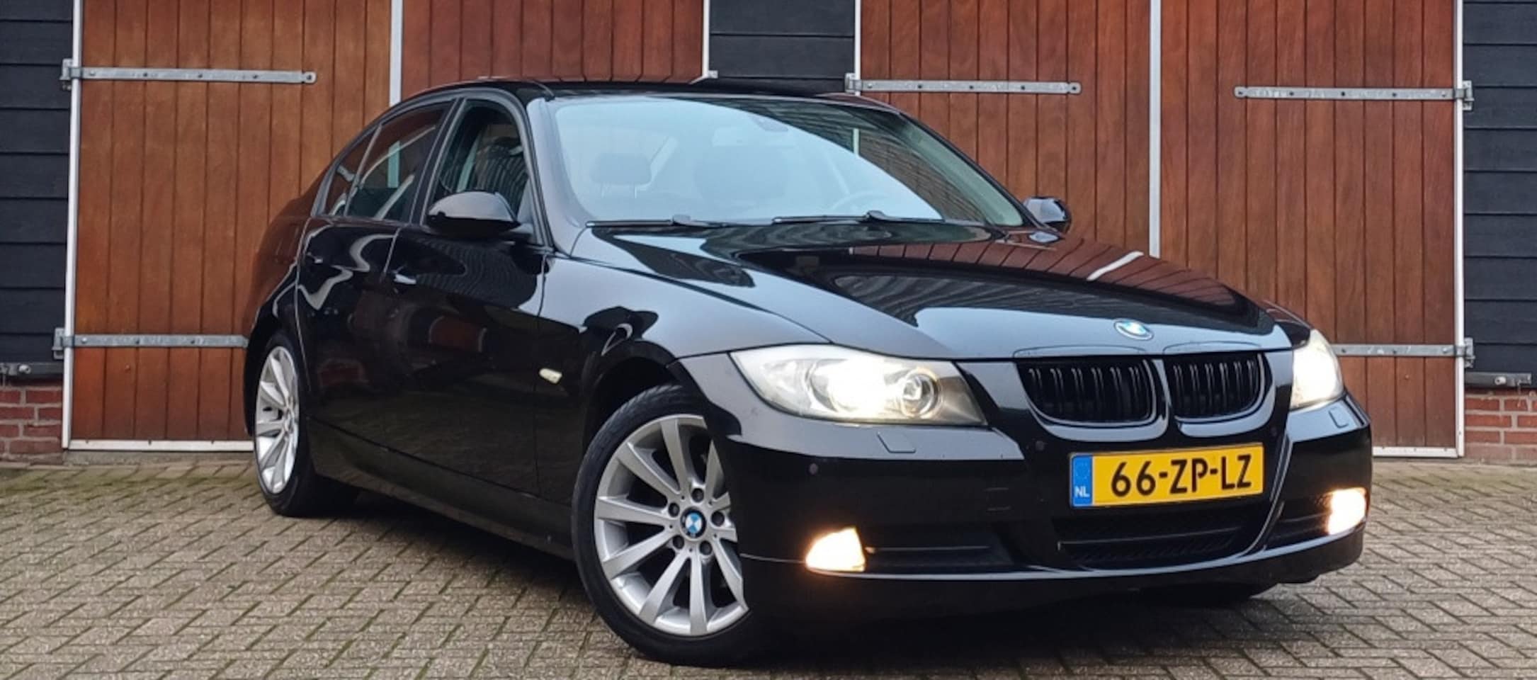 BMW 3-serie - 318i Business Line 318i Business Line, Nette auto, Trekhaak, NAP - AutoWereld.nl