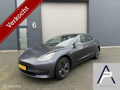 Tesla Model 3 - Long Range AWD 75 kWh Grijs metallic Trekhaak