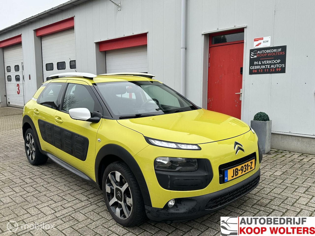 Citroën C4 Cactus - 1.2 PureTech Shine 1.2 PureTech Shine - AutoWereld.nl