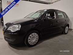 Volkswagen Polo - 1.4-16V 81pk Comfortline 5 Drs 59kw Airco