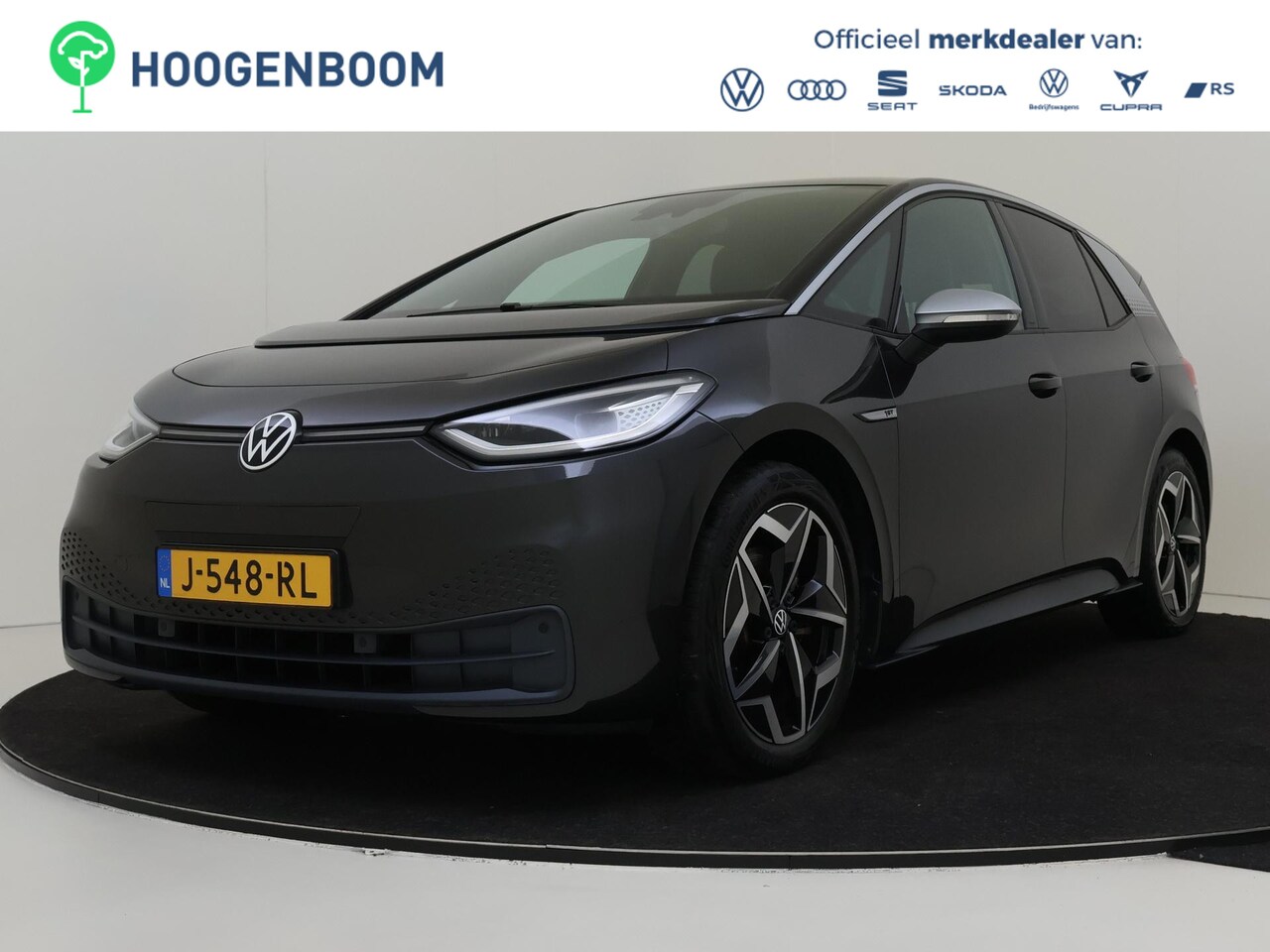 Volkswagen ID.3 - First Plus 58 kWh | Achteruitrijcamera | Keyless | Voorklimatisering | Adaptieve cruise co - AutoWereld.nl