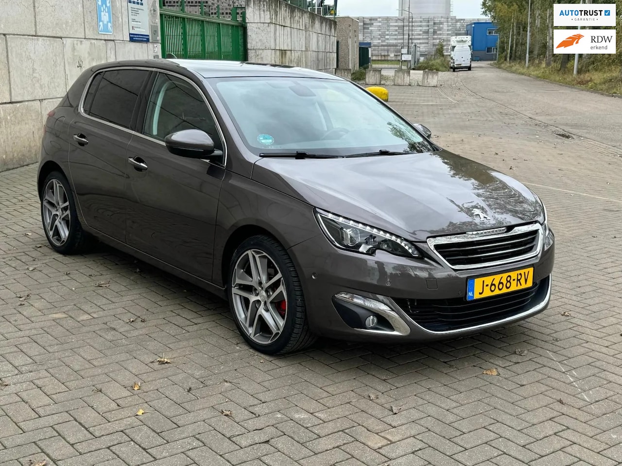 Peugeot 308 - 1.2 PureTech GT-Line 1.2 PureTech GT-line - AutoWereld.nl