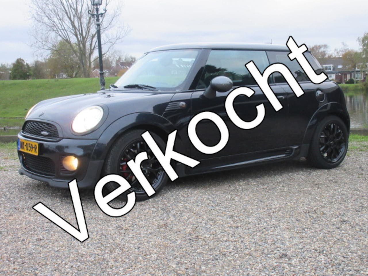 MINI John Cooper Works - Mini 1.6 - Airco - 6 Bak - AutoWereld.nl