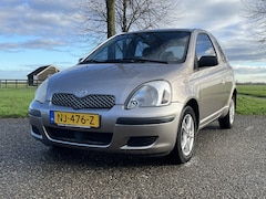 Toyota Yaris - 1.0 VVT-i Terra MMT automaat * inruil mogelijk