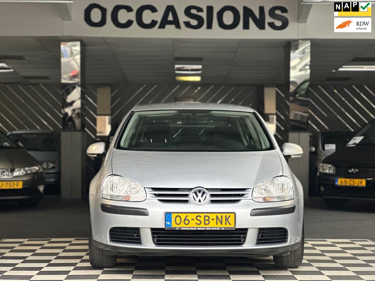 Volkswagen Golf - 1.6 Turijn Carplay Airco NAP 5DRS - AutoWereld.nl